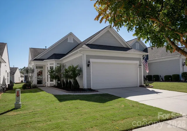 Single family home for sale at 23121 Whimbrel Cir, Fort Mill, SC 29707 | MLS# 4437199