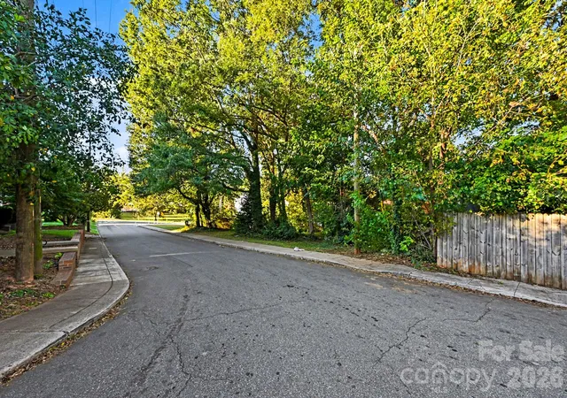Photo 1 of Land for sale at 215 Solomon St, Charlotte, NC 28216 | MLS# 4437231 | Listing updated on 2026-10-24