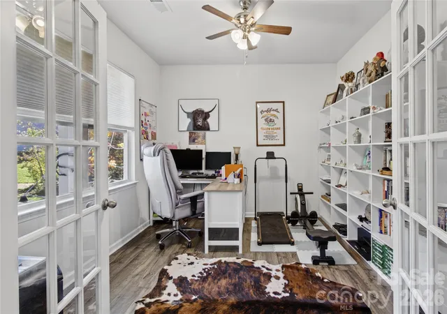 Photo 3 of Single family home for sale at 37 Caitlin Hts Ct, Fletcher, NC 28732 | MLS# 4437235 | Listing updated on 2026-10-27