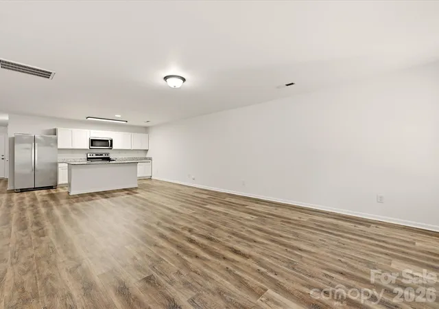 Photo 4 of Townhouse for sale at 1470 Cypress Loop, Newton, NC 28658 | MLS# 4437240 | Listing updated on 2026-10-24