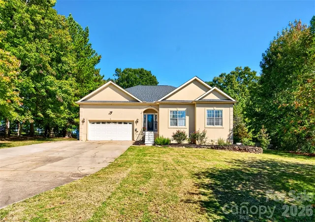 Photo 3 of Single family home for sale at 6160 Neptune Dr, Denver, NC 28037 | MLS# 4437250 | Listing updated on 2026-10-24