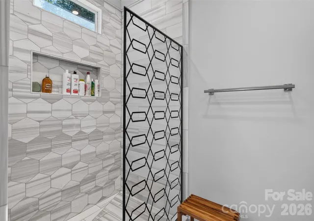 Photo 4 of Single family home for sale at 6160 Neptune Dr, Denver, NC 28037 | MLS# 4437250 | Listing updated on 2026-10-24