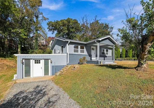 Photo 1 of Multi family home for sale at 33 Phipps St, Weaverville, NC 28787 | MLS# 4437251 | Listing updated on 2026-10-23
