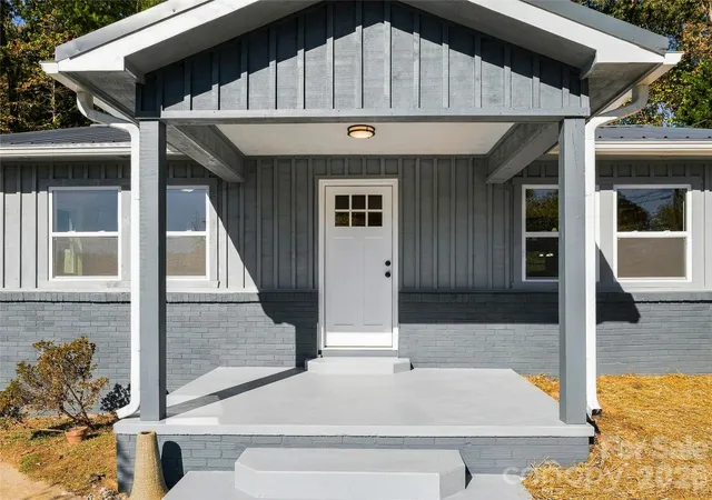 Photo 3 of Multi family home for sale at 33 Phipps St, Weaverville, NC 28787 | MLS# 4437251 | Listing updated on 2026-10-23