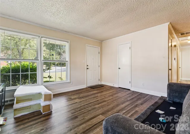 Photo 2 of Single family home for sale at 4201 Westridge Dr, Charlotte, NC 28208 | MLS# 4437270 | Listing updated on 2026-10-26