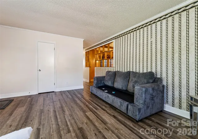 Photo 3 of Single family home for sale at 4201 Westridge Dr, Charlotte, NC 28208 | MLS# 4437270 | Listing updated on 2026-10-26