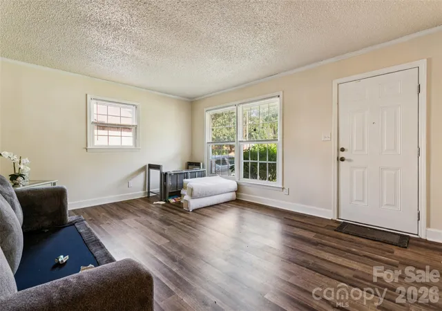 Photo 4 of Single family home for sale at 4201 Westridge Dr, Charlotte, NC 28208 | MLS# 4437270 | Listing updated on 2026-10-26