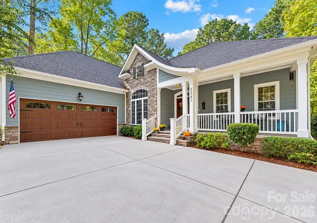 Photo 1 of Single family home for sale at 2381 Crofte Dr, Sherrills Ford, NC 28673 | MLS# 4437375 | Listing updated on 2026-10-28