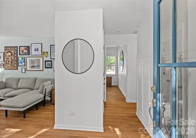 Photo 3 of Single family home for sale at 6441 Bridlewood Ln, Charlotte, NC 28215 | MLS# 4437382 | Listing updated on 2026-10-29