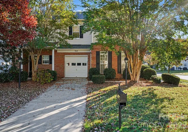 Photo 1 of Townhouse for sale at 5349 Johnston Ml Cor, Charlotte, NC 28269 | MLS# 4437406 | Listing updated on 2026-10-27