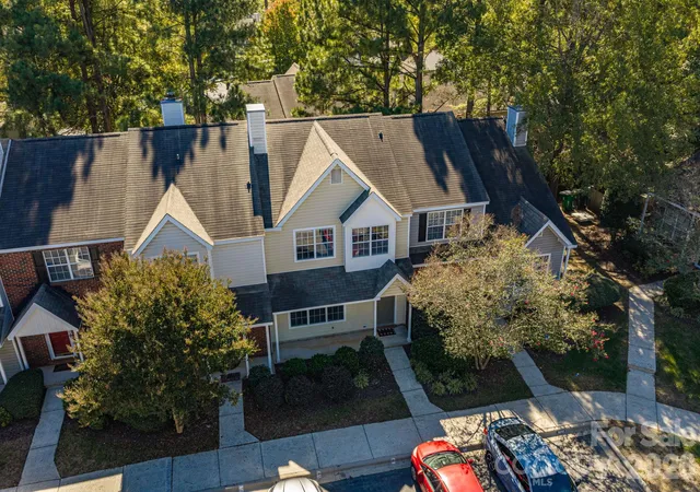 Photo 1 of Townhouse for sale at 3250 Summercroft Loop, Charlotte, NC 28269 | MLS# 4437417 | Listing updated on 2026-10-24