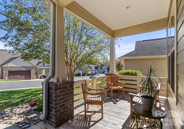 Photo 2 of Single family home for sale at 488 Flt Rock Dr, Denver, NC 28037 | MLS# 4437456 | Listing updated on 2026-10-28
