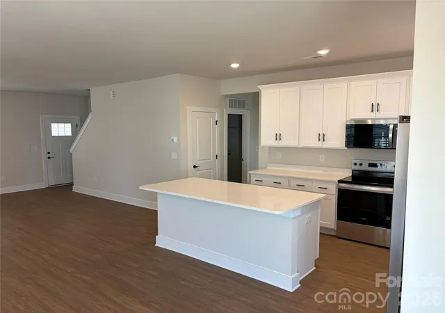 Photo 4 of Single family home for sale at 720 Wesley Dr, Salisbury, NC 28146 | MLS# 4437457 | Listing updated on 2026-10-28