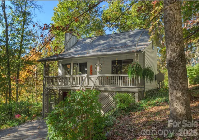 Single family home for sale at 11 Grant Pl, Clyde, NC 28721 | MLS# 4437497