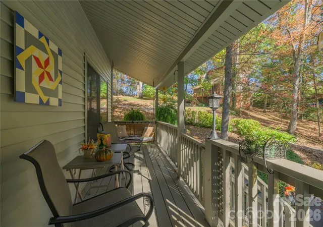 Photo 2 of Single family home for sale at 11 Grant Pl, Clyde, NC 28721 | MLS# 4437497 | Listing updated on 2026-10-26