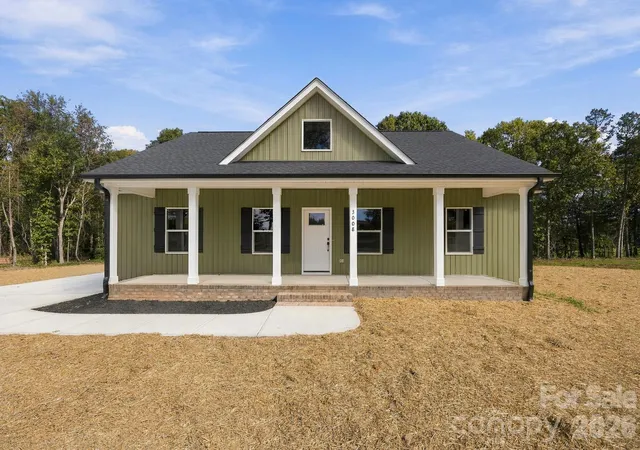 Photo 1 of Single family home for sale at 3008 Polkville Rd, Shelby, NC 28150 | MLS# 4437550 | Listing updated on 2026-10-28