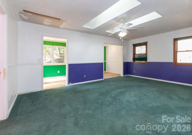 Photo 2 of Single family home for sale at 65 Chestnut Hl Rd, Black Mountain, NC 28711 | MLS# 4437562 | Listing updated on 2026-10-28