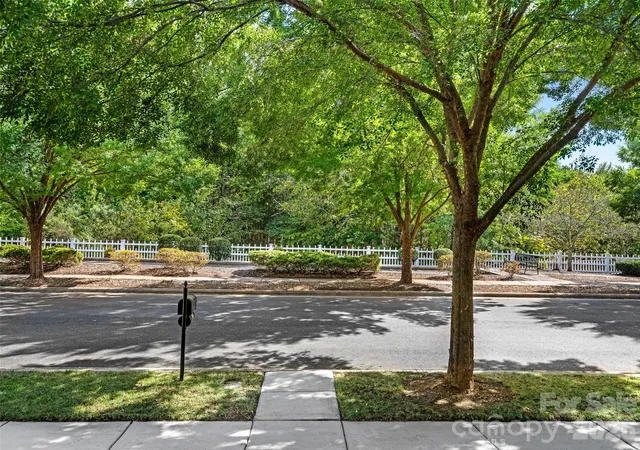 Photo 3 of Single family home for sale at 9218 Creekside Park Rd, Charlotte, NC 28277 | MLS# 4437563 | Listing updated on 2026-10-29