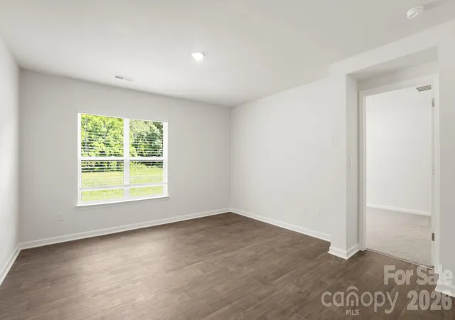 Photo 3 of Single family home for sale at 183 Wildbrook Dr, Waynesville, NC 28785 | MLS# 4437564 | Listing updated on 2026-10-24