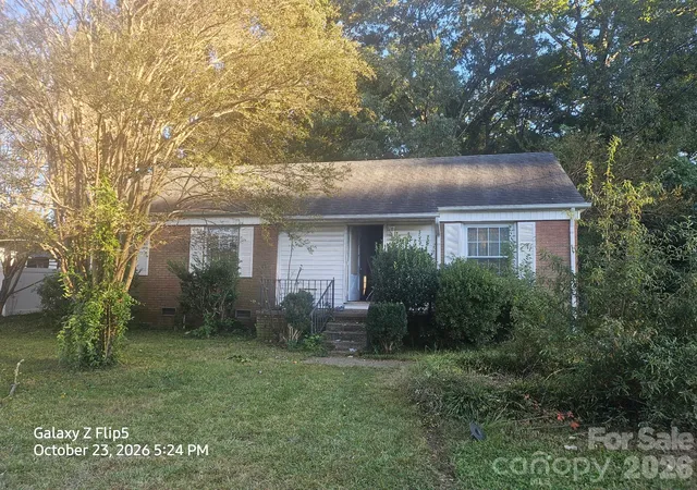 Single family home for sale at 4110 Tipperary Pl, Charlotte, NC 28215 | MLS# 4437568