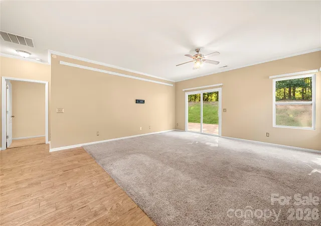 Photo 3 of Single family home for sale at 14719 Glenduff Pl, Charlotte, NC 28278 | MLS# 4437576 | Listing updated on 2026-10-29