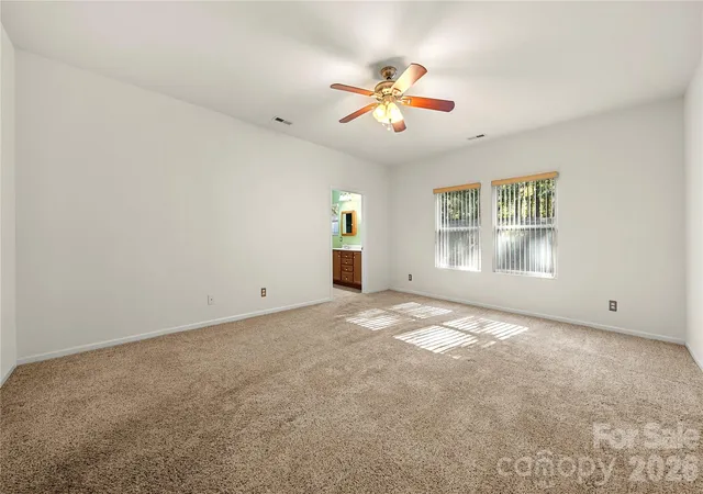 Photo 4 of Single family home for sale at 14719 Glenduff Pl, Charlotte, NC 28278 | MLS# 4437576 | Listing updated on 2026-10-29