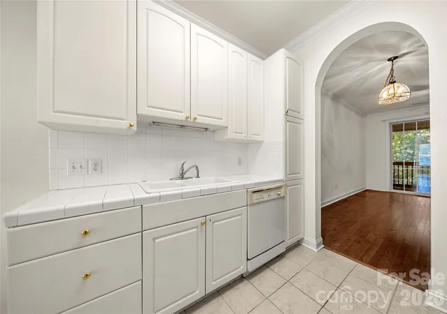 Photo 3 of Condo for sale at 1271 Charlotte Ave, Rock Hill, SC 29732 | MLS# 4437602 | Listing updated on 2026-10-28