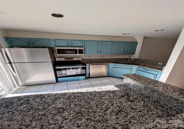 Photo 4 of Townhouse for sale at 5967 Prescott Ct, Charlotte, NC 28269 | MLS# 4437634 | Listing updated on 2026-10-24