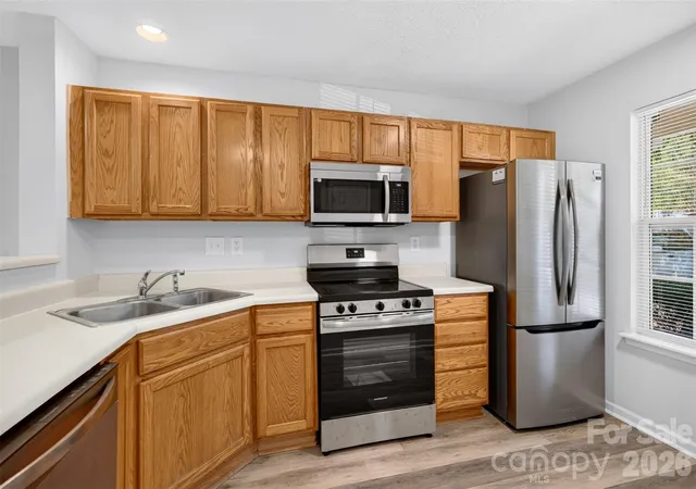 Photo 1 of Townhouse for sale at 11578 Briddle Hall Ct, Charlotte, NC 28214 | MLS# 4437637 | Listing updated on 2026-10-26