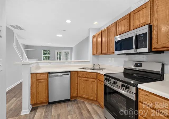 Photo 2 of Townhouse for sale at 11578 Briddle Hall Ct, Charlotte, NC 28214 | MLS# 4437637 | Listing updated on 2026-10-26