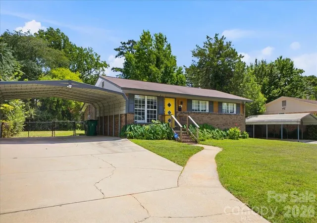 Photo 2 of Single family home for sale at 2521 Alleghany St, Charlotte, NC 28208 | MLS# 4437661 | Listing updated on 2026-10-25