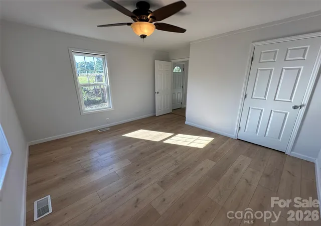 Photo 3 of Single family home for sale at 715 N Central Ave, Landis, NC 28088 | MLS# 4437668 | Listing updated on 2026-10-26