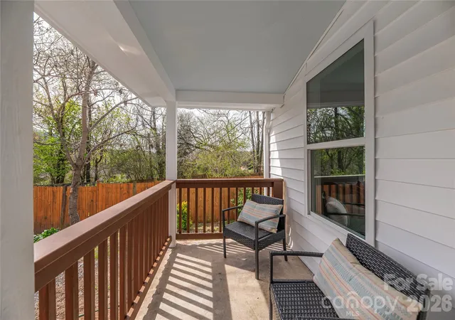 Photo 3 of Single family home for sale at 5 White Ave, Asheville, NC 28803 | MLS# 4437673 | Listing updated on 2026-10-29
