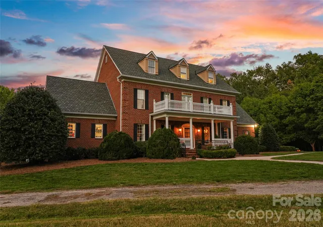 Photo 1 of Mansion for sale at 5971 Union Rd, Gastonia, NC 28056 | MLS# 4437677 | Listing updated on 2026-10-28