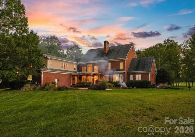 Photo 2 of Mansion for sale at 5971 Union Rd, Gastonia, NC 28056 | MLS# 4437677 | Listing updated on 2026-10-28