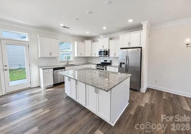 Photo 4 of Townhouse for sale at 1008 Township Pkwy, Belmont, NC 28012 | MLS# 4437687 | Listing updated on 2026-10-29