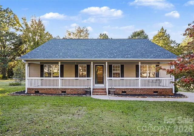 Photo 1 of Single family home for sale at 510 Roberts Ave, York, SC 29745 | MLS# 4437705 | Listing updated on 2026-10-26
