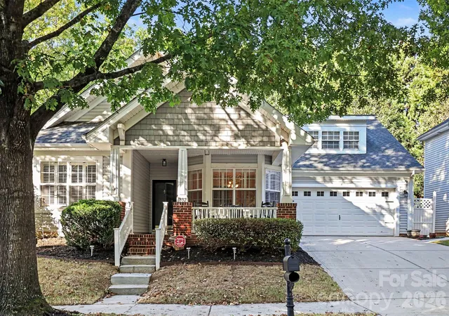 Photo 1 of Single family home for sale at 6332 Colonial Garden Dr, Huntersville, NC 28078 | MLS# 4437708 | Listing updated on 2026-10-29