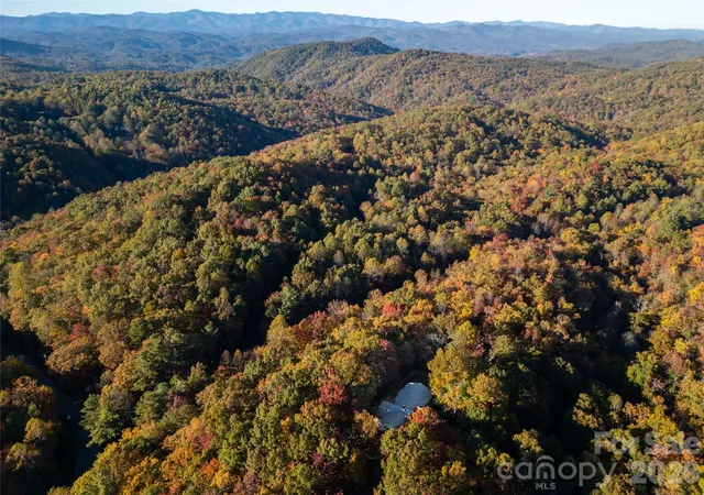Photo 4 of Single family home for sale at 26 Fjord Rd, Rosman, NC 28772 | MLS# 4437714 | Listing updated on 2026-10-30