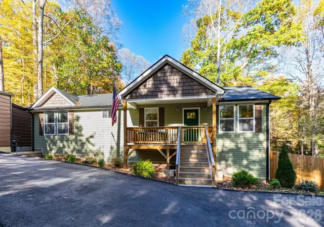 Single family home for sale at 102 Reuben Branch Rd, Maggie Valley, NC 28751 | MLS# 4437731