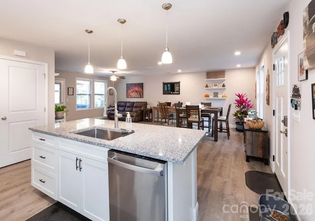 Photo 4 of Single family home for sale at 102 Reuben Branch Rd, Maggie Valley, NC 28751 | MLS# 4437731 | Listing updated on 2026-10-26