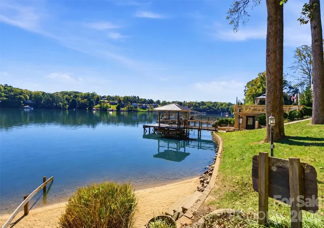 Photo 4 of Single family home for sale at 35 S Point Ln, Taylorsville, NC 28681 | MLS# 4437764 | Listing updated on 2026-10-27