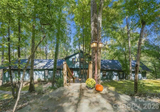 Photo 3 of Single family home for sale at 448 Bethel Hl Rd, Clover, SC 29710 | MLS# 4437773 | Listing updated on 2026-10-31