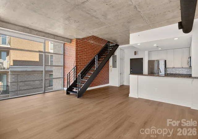 Photo 2 of Condo for sale at 710 W Trade St #501, Charlotte, NC 28202 | MLS# 4437781 | Listing updated on 2026-10-26