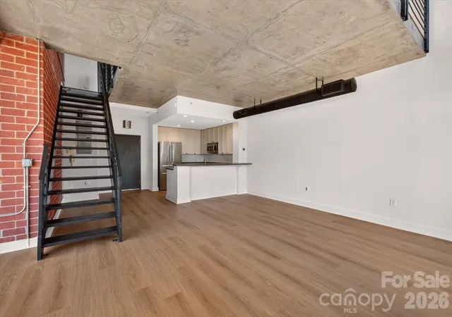 Photo 3 of Condo for sale at 710 W Trade St #501, Charlotte, NC 28202 | MLS# 4437781 | Listing updated on 2026-10-26