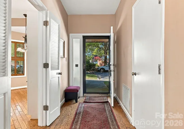 Photo 2 of Townhouse for sale at 5429 Sharon Rd, Charlotte, NC 28210 | MLS# 4437807 | Listing updated on 2026-10-27