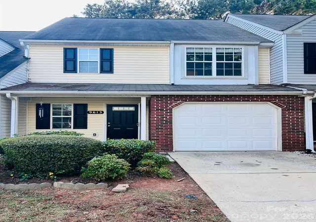Townhouse for sale at 9613 Jack Russell Ct, Charlotte, NC 28269 | MLS# 4437810