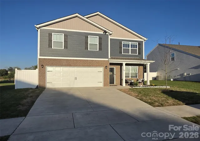 Photo 1 of Single family home for sale at 274 Wheatfield Rd, Fletcher, NC 28732 | MLS# 4437818 | Listing updated on 2026-10-30