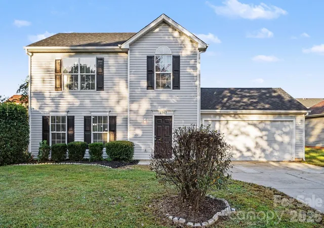 Single family home for sale at 1507 Harland St, Charlotte, NC 28216 | MLS# 4437845