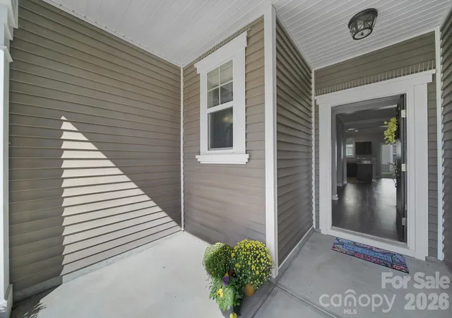 Photo 3 of Townhouse for sale at 156 Council House Rd, Fort Mill, SC 29708 | MLS# 4437856 | Listing updated on 2026-10-29